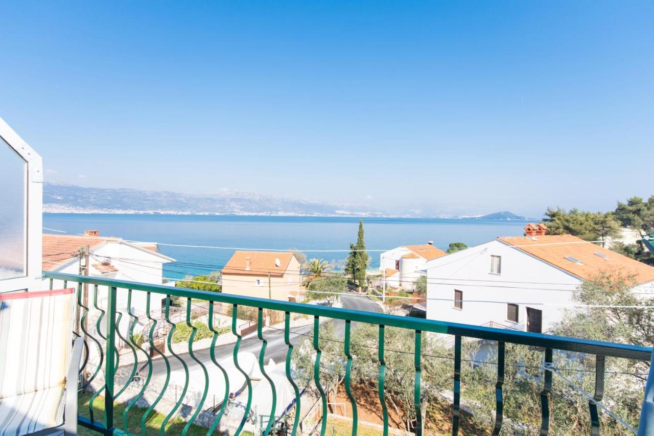 Apartments By The Sea Slatine, Ciovo - 1126 Трогир Екстериор снимка