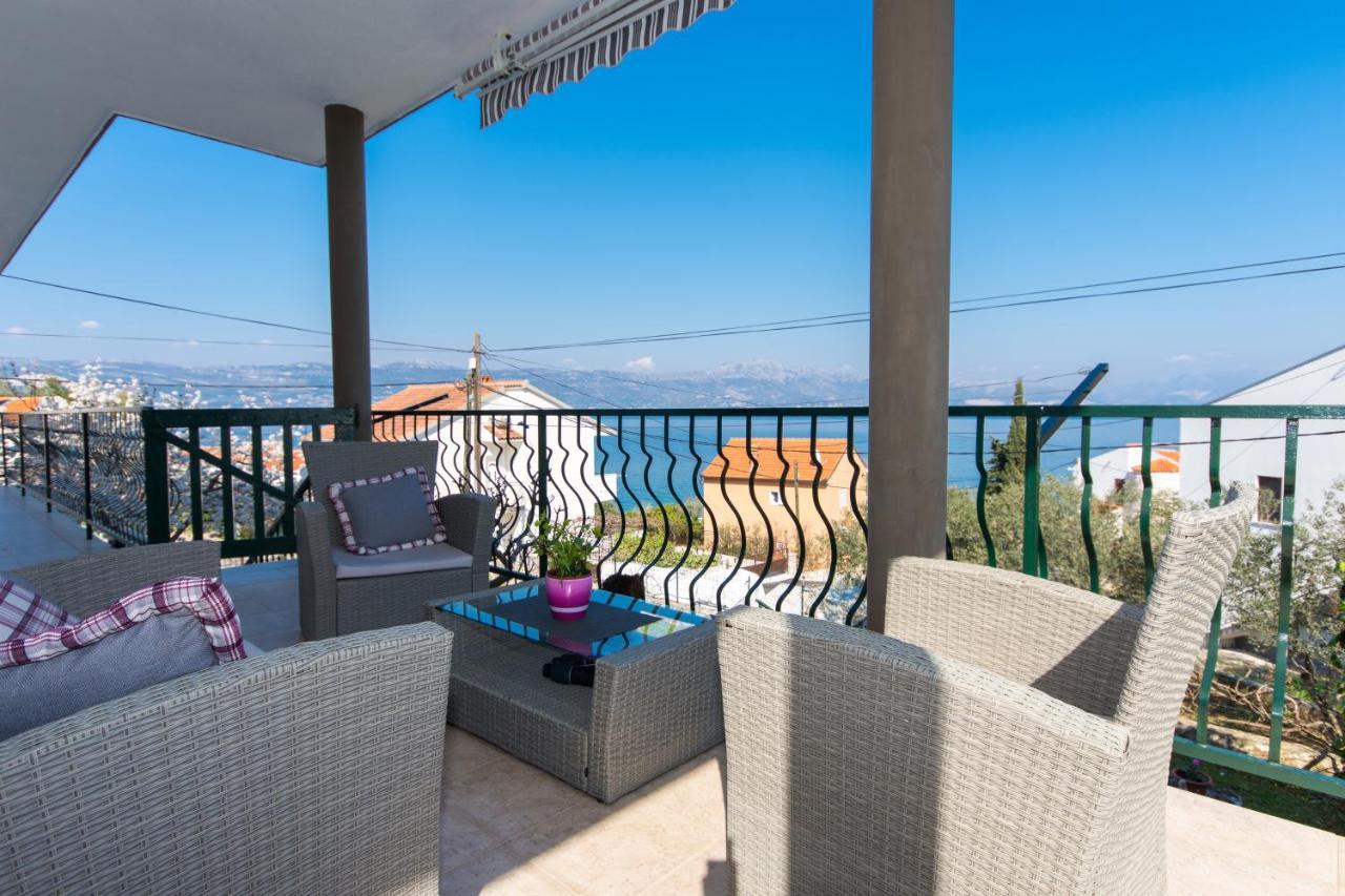 Apartments By The Sea Slatine, Ciovo - 1126 Трогир Екстериор снимка