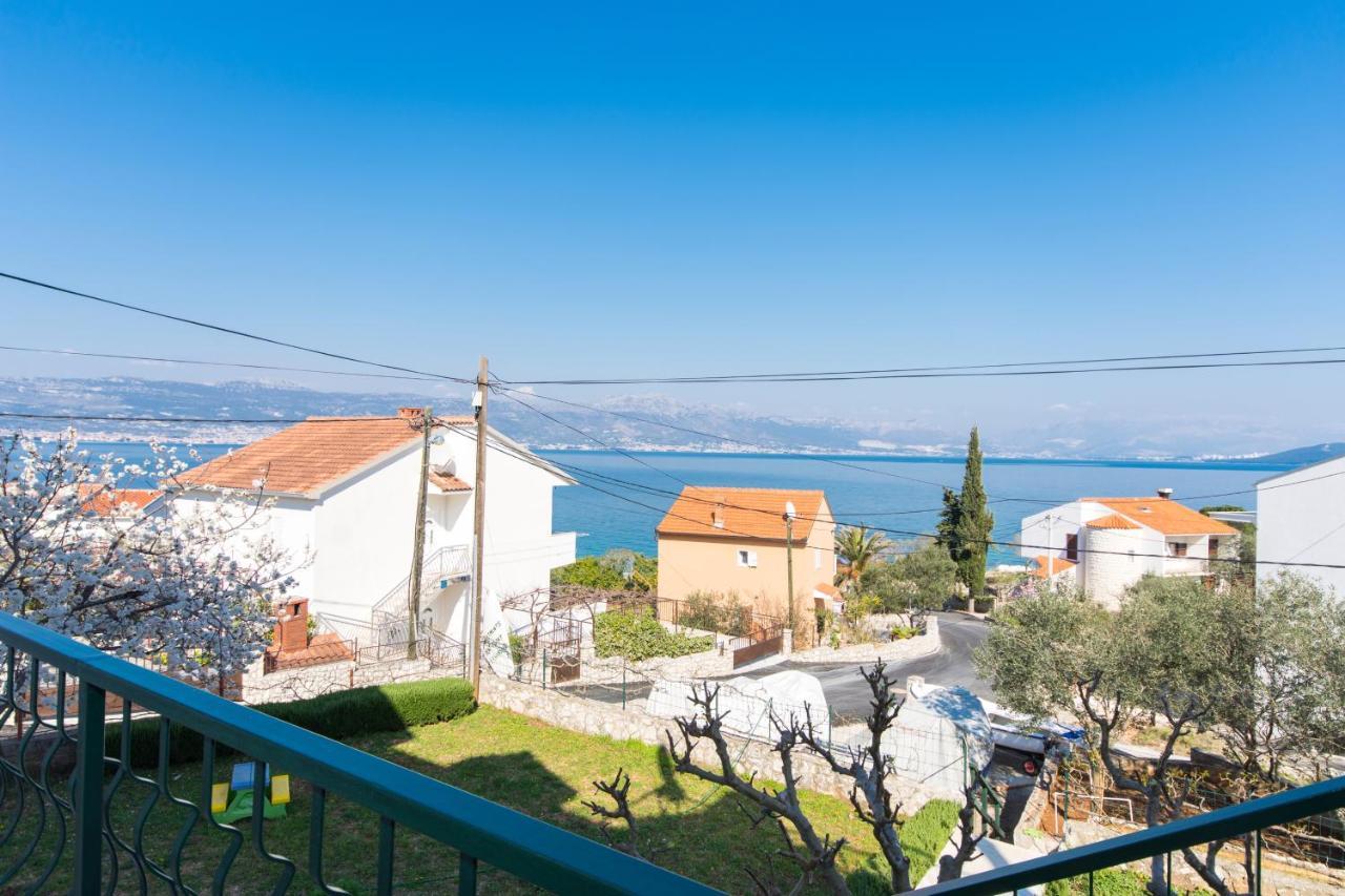 Apartments By The Sea Slatine, Ciovo - 1126 Трогир Екстериор снимка